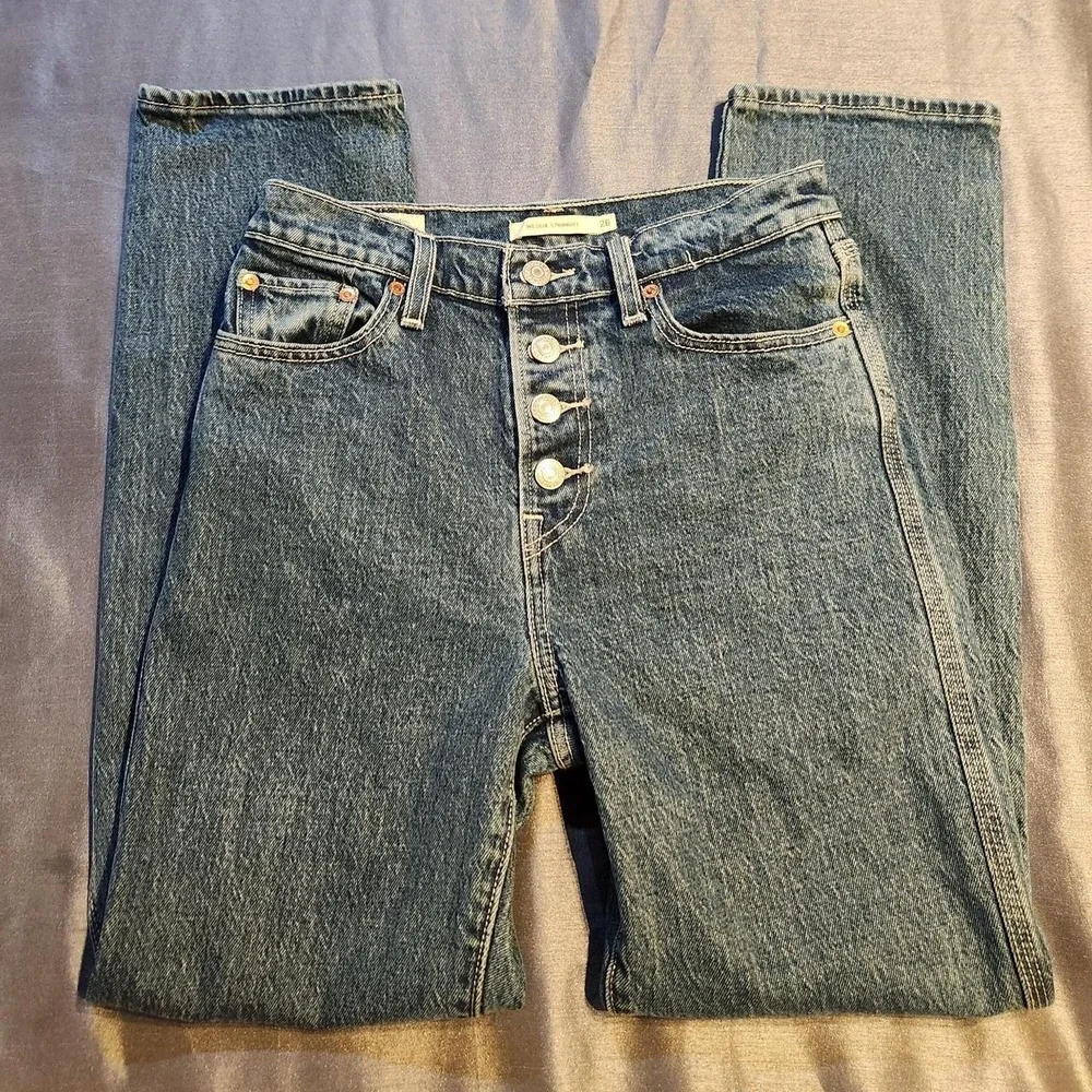 Levis Premium Straight Jeans‎ Blue High Rise Button Fly 26x28 26995-0000